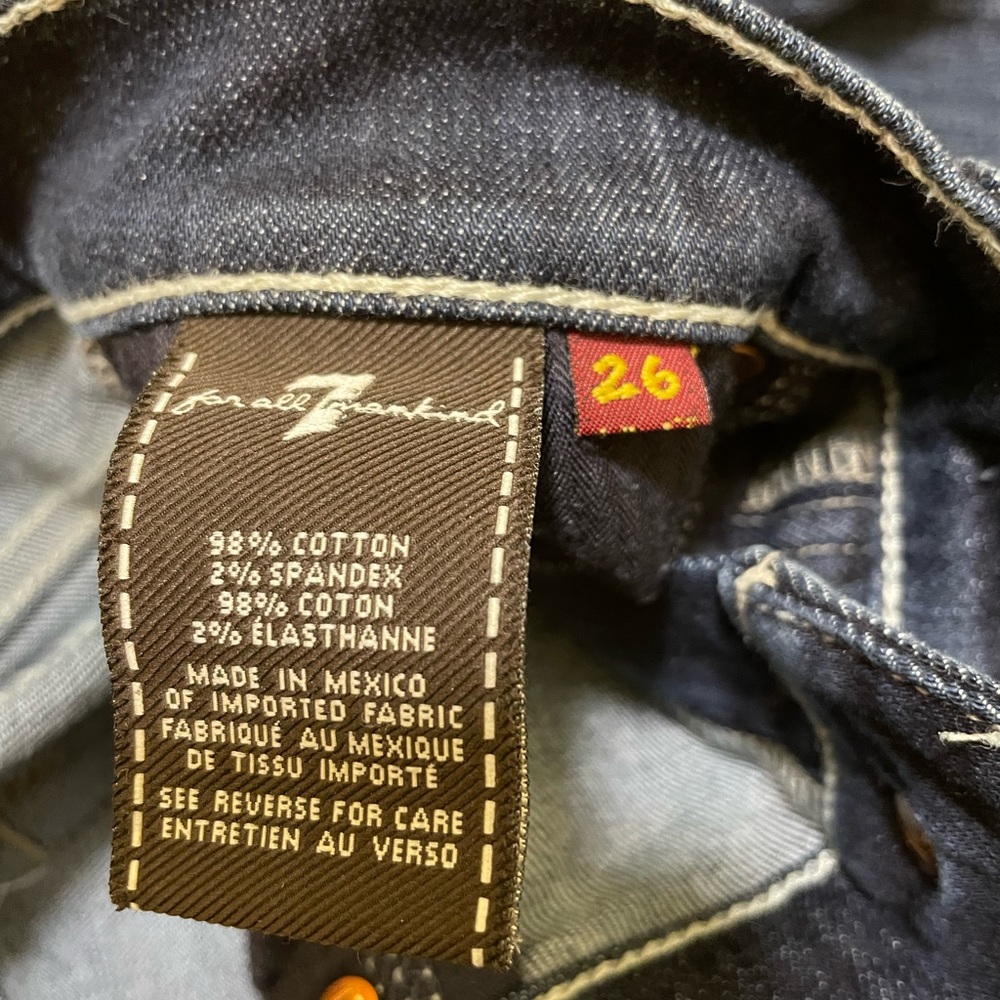 7 for All Mankind- Bootcut Jeans- Sz 26- In Excellent Used Condition